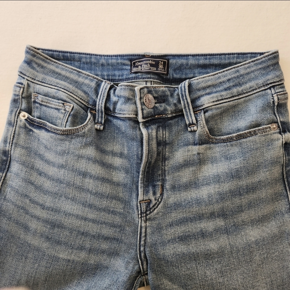 Abercrombie & Fitch Harper Skinny Boot Light Wash Jeans size 24/00S - Picture 6 of 11